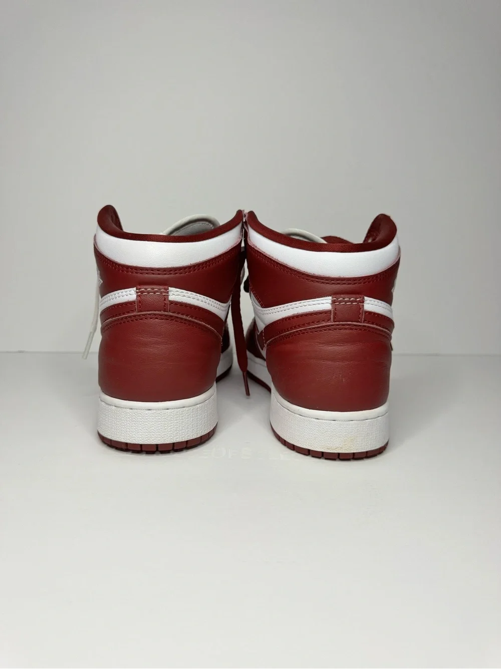 Air Jordan 1 High Retro Size 7 Youth